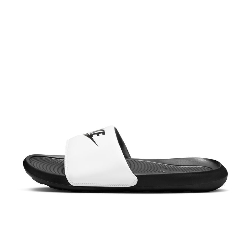 M Nike Victori One CN9675-005 - Velora