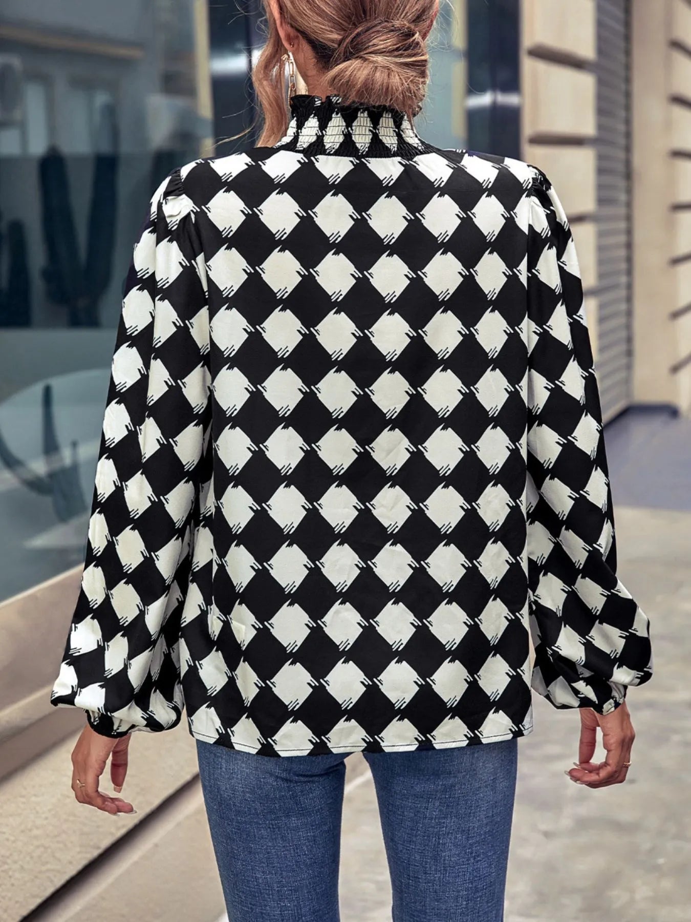 Checkered Pattern Balloon Sleeve Blouse - Velora Luxury Fashion