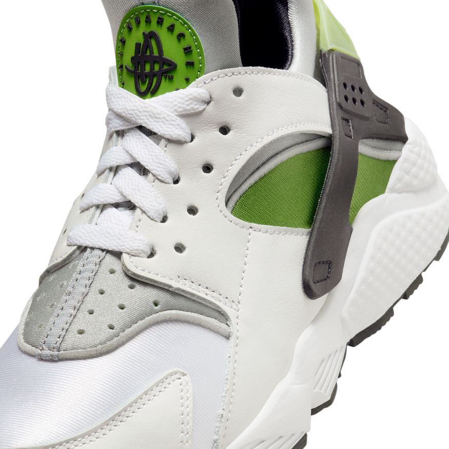 Nike Air Huarache DH4439-114 - Velora