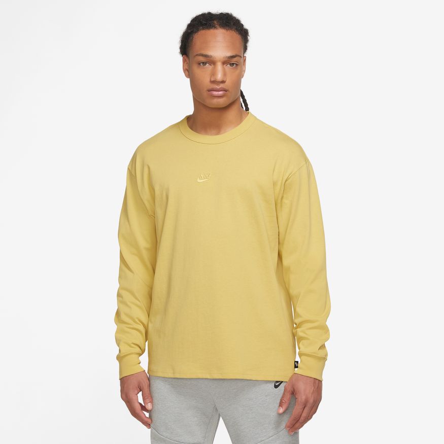 M Nike Sportswear Premium Essentials DO7390-700 - Velora