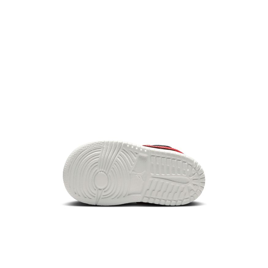 Y Jordan 1 Low Alt DR9747-067 - Velora