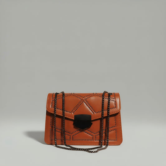 Elegant Aura Crossbody Bag – Chic Chain Strap & Luxurious Leather | Rotta - Velora Luxury Fashion