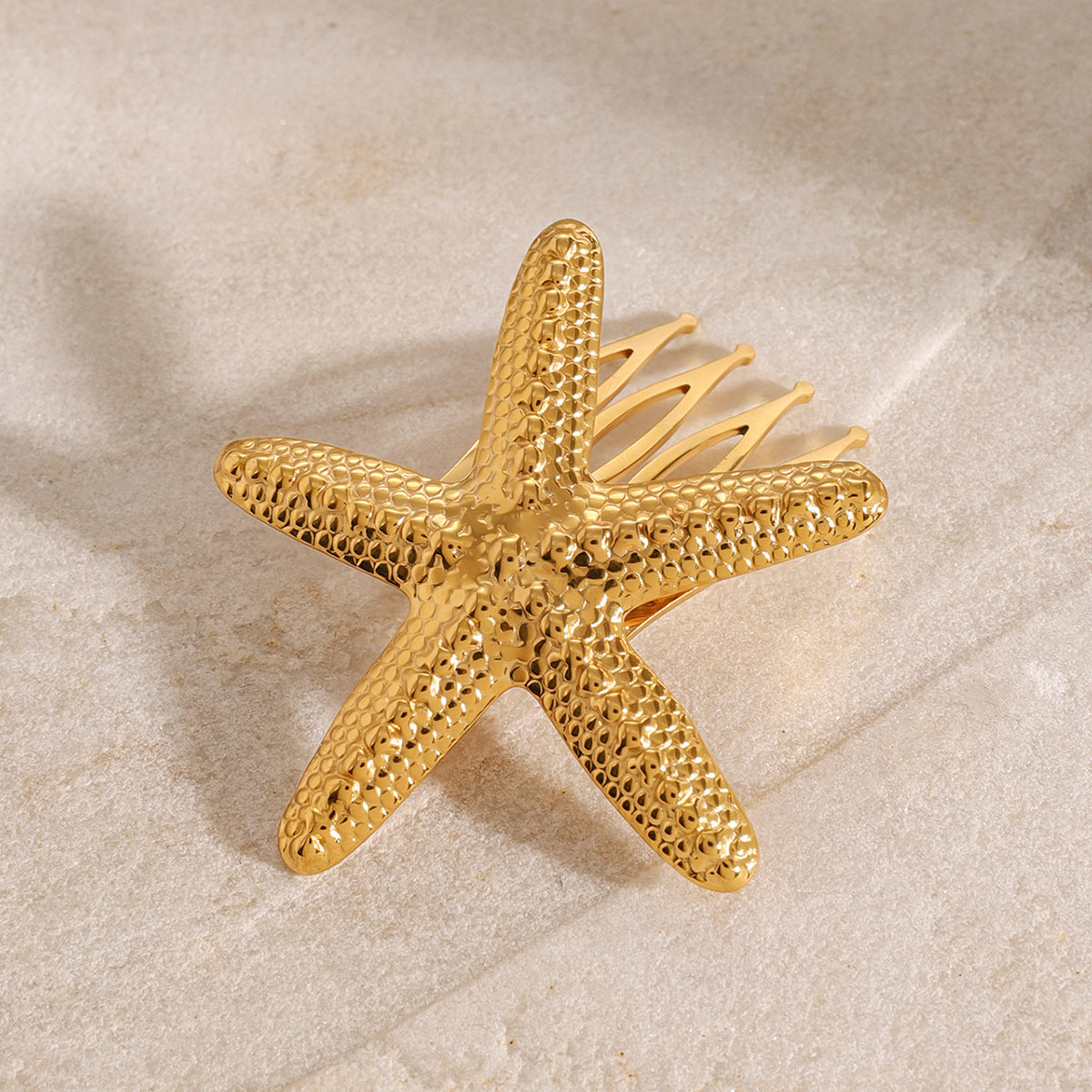 Elegant Gold Hair Comb with Starfish Design – Hypoallergenic, Waterproof, Durable Accessory for Women, 48 mm - Velora