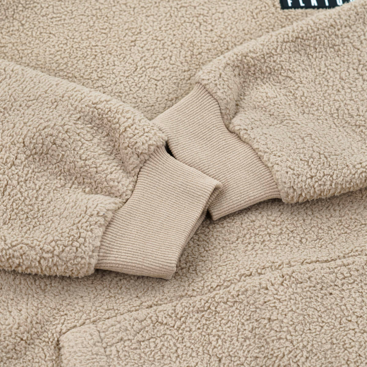 FA Sherpa Pullover Tan - Velora
