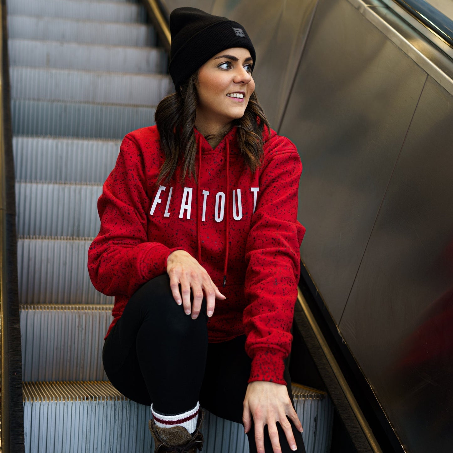 Venture Hoodie Red - Velora