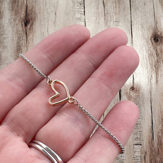 Adjustable Bracelet - Open Heart - Velora