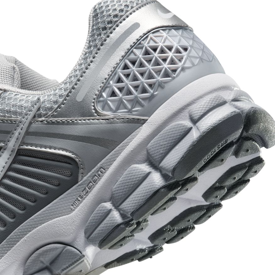 M Nike Zoom Vomero 5 FJ4151-003 - Velora