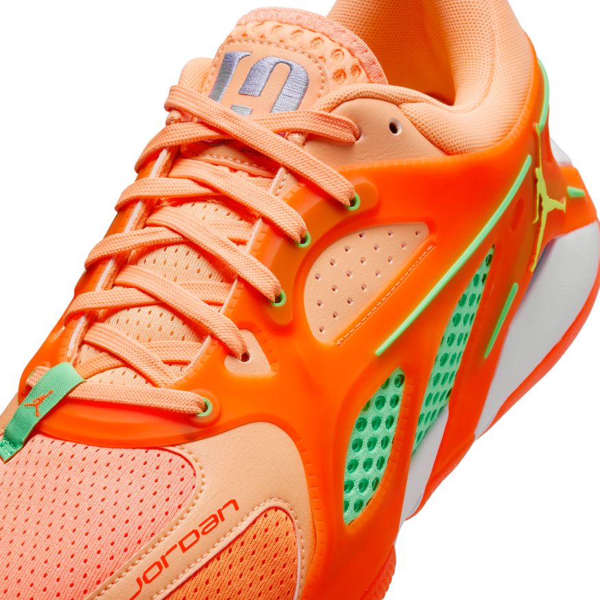 M Jordan Heir Series FQ3858-800 - Velora