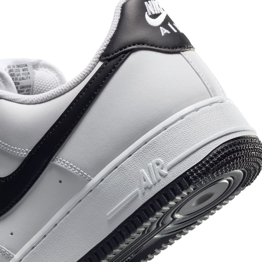 M Nike Air Force 1 '07 FQ4296-101 - Velora