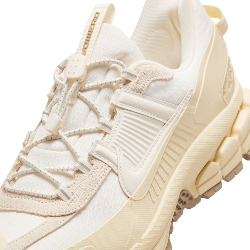 M Nike Zoom Vomero Roam FV2295-101 - Velora