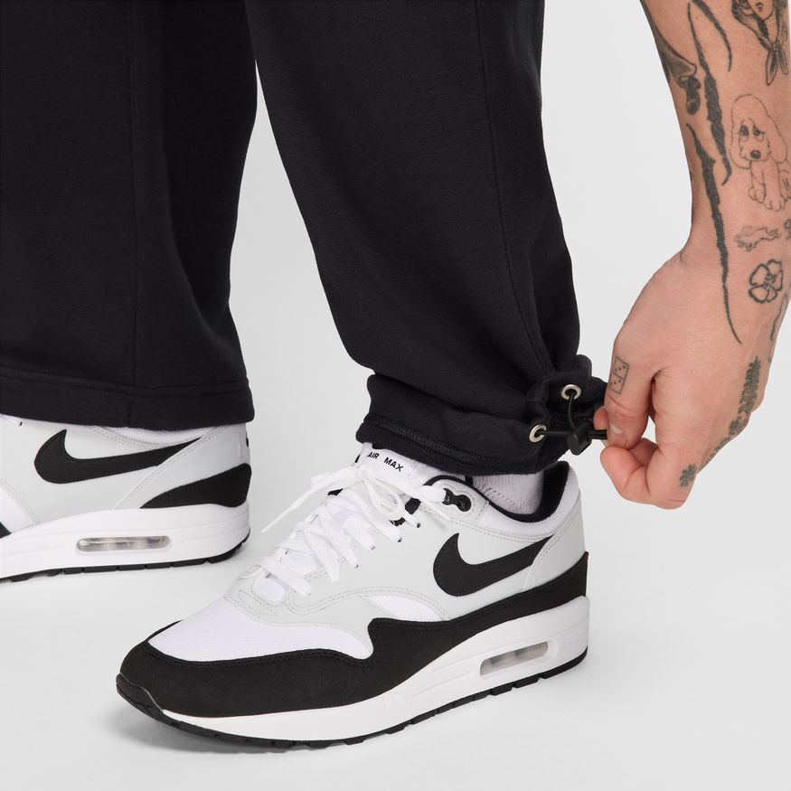 M Nike Club FZ0809-010 - Velora