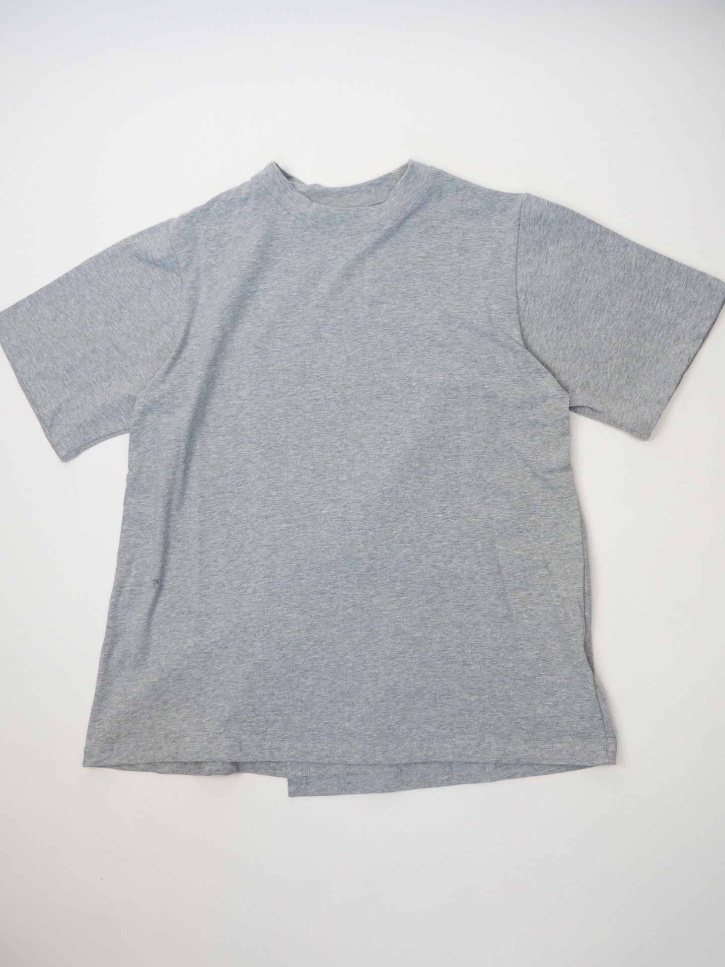 Adaptive Open Back Crew Neck T-Shirt, Grey Cotton Adaptive Comfort Clothing