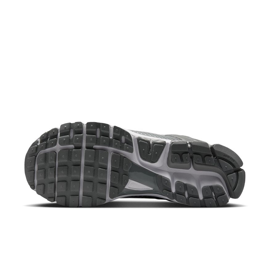 M Nike Zoom Vomero 5 HF1553-003 - Velora