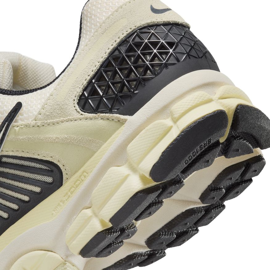 M Nike Zoom Vomero 5 HF1553-701 - Velora
