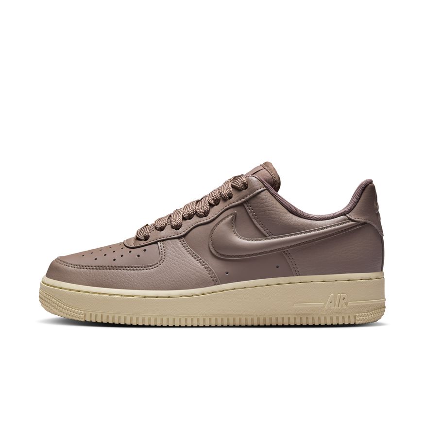 W Nike Air Force 1 '07 HF2014-200 - Velora