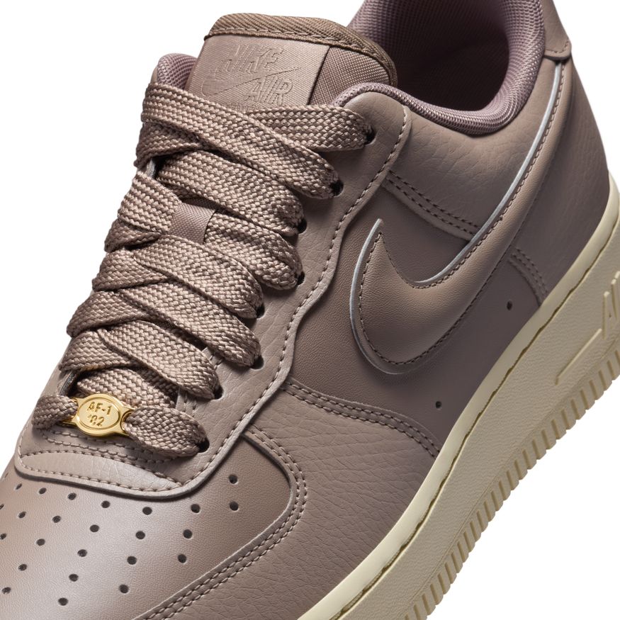 W Nike Air Force 1 '07 HF2014-200 - Velora