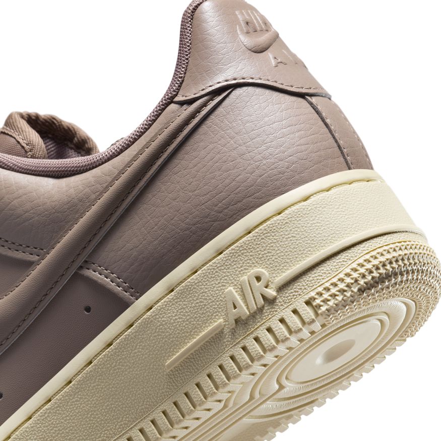 W Nike Air Force 1 '07 HF2014-200 - Velora