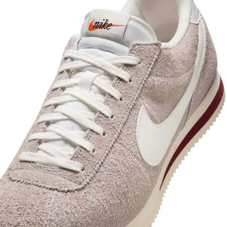 M Nike Cortez SE Suede HF3142-001 - Velora