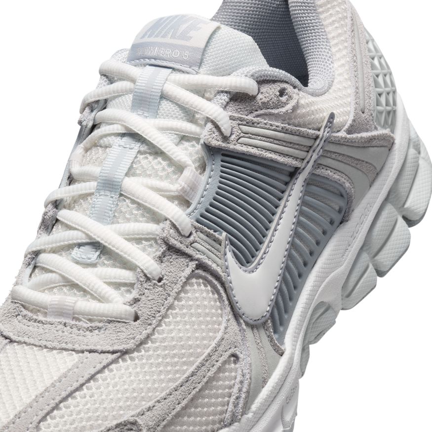 W Nike Zoom Vomero 5 HQ0458-001 - Velora