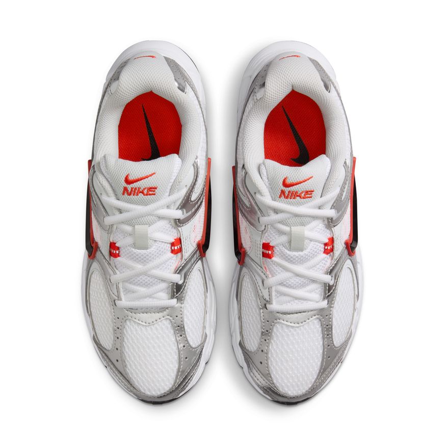 W Nike V5 RNR HQ7901-100 - Velora
