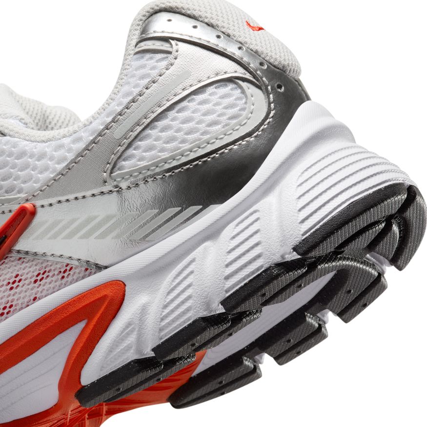 W Nike V5 RNR HQ7901-100 - Velora