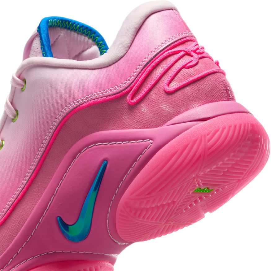 M LeBron XXII SN HV8455-600 - Velora