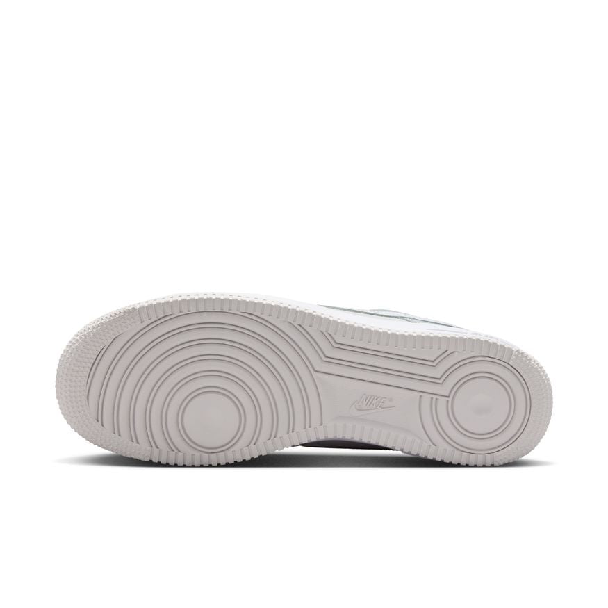 M Nike Air Force 1 '07 LV8 HV9405-001 - Velora