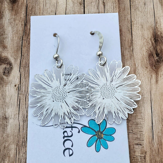 Lightweight Flower Burst Earrings - Velora