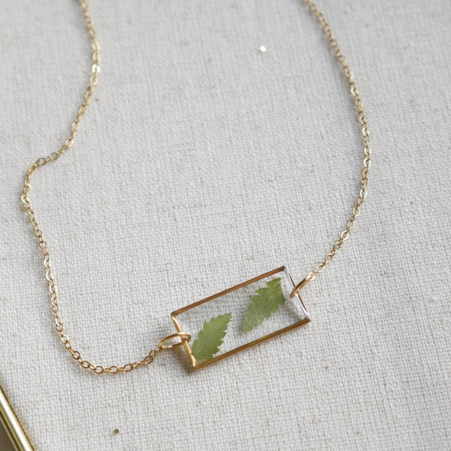Collier Flo - rectangle( moyen) - Velora