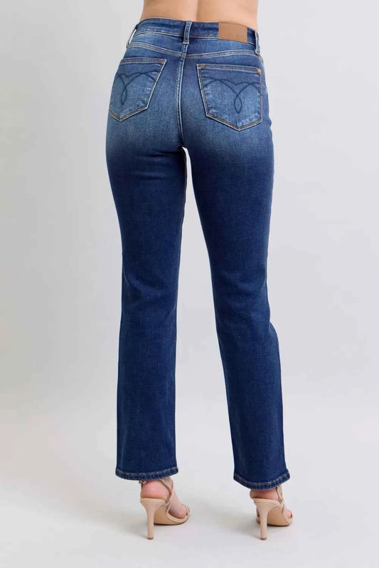 Judy Blue Full Size Washed Straight Leg Jeans with Pockets