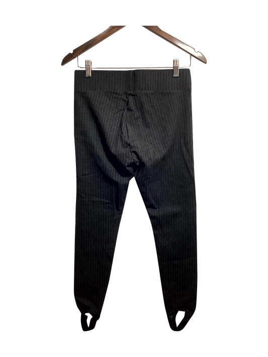 LARK & RO Regular fit Pant in Gray - S - Velora