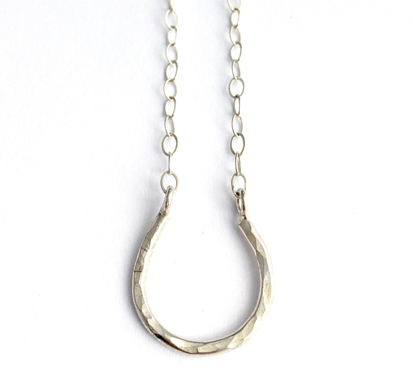 Lucky Horseshoe Charm Necklace - Velora Luxury Fashion