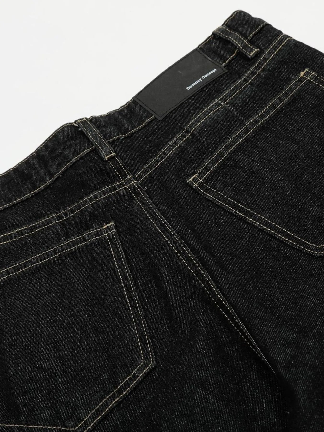 Men's High Waist Curved Jeans with Pleated Detail - Velora Luxury Fashion