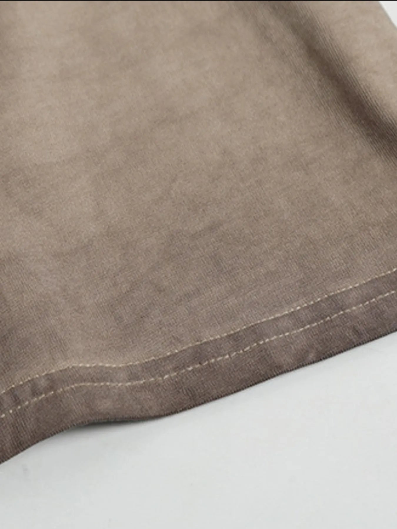 Men's Letter Graphic Round Neck T-Shirt - Velora Luxury Fashion