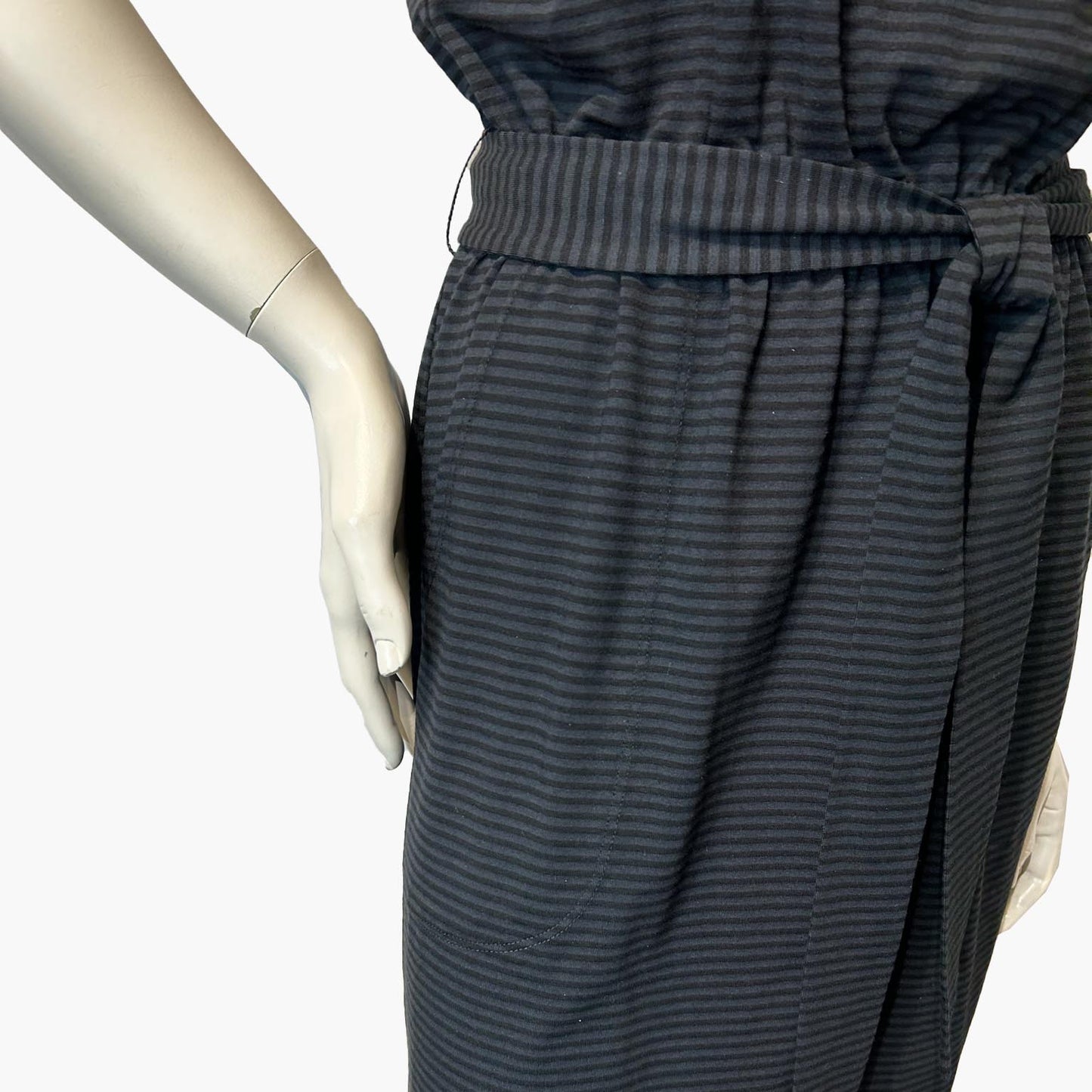 OCOBA Belted Dress w/pockets - Velora Luxury Fashion