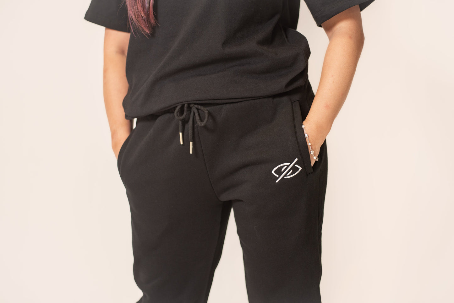 Classic Sweats - Velora