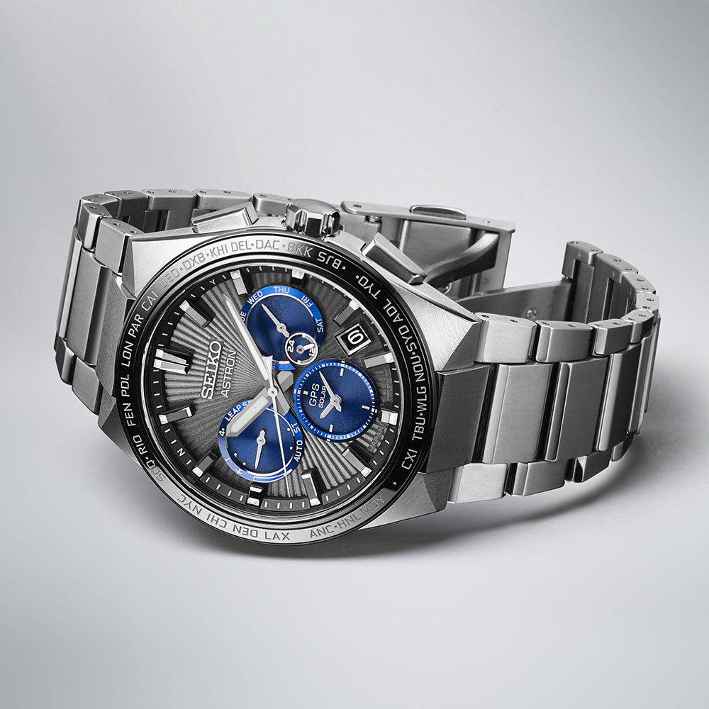 SEIKO Astron Titanium Chronograph Black Dial 43mm | SSH119