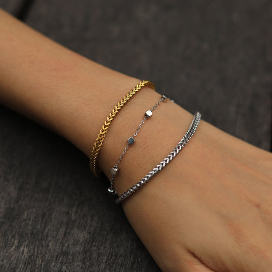 Style BILLIE: Cuban Link Chain Silver Bracelet - Velora Luxury Fashion