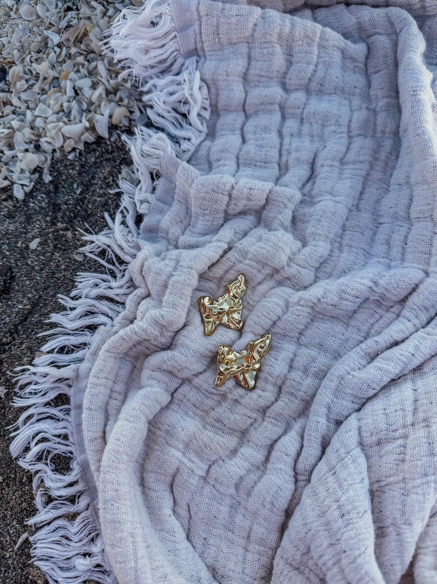 The River Studs In Gold And Silver - Velora Luxury Fashion