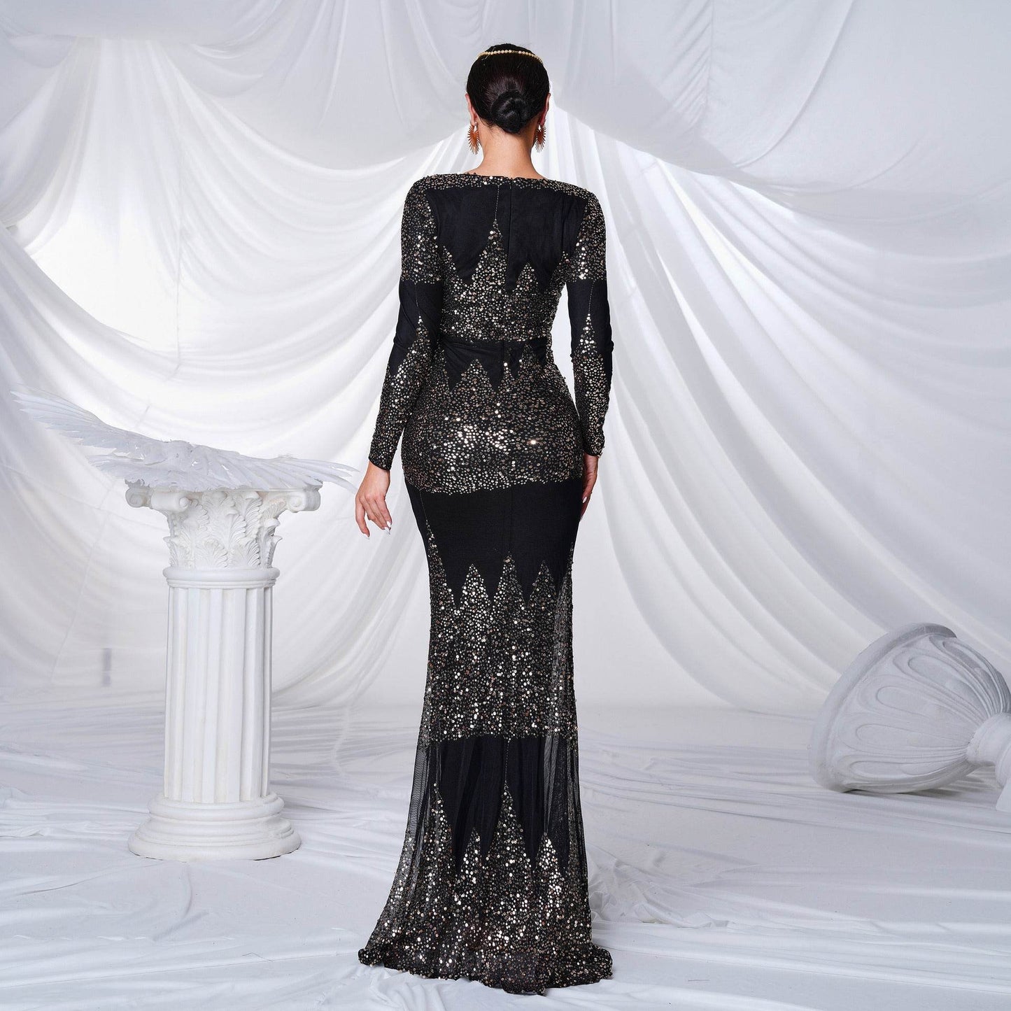 Long Sleeve V-neck Sexy Slim-fit Long Sequined Banquet Evening Dress - Velora