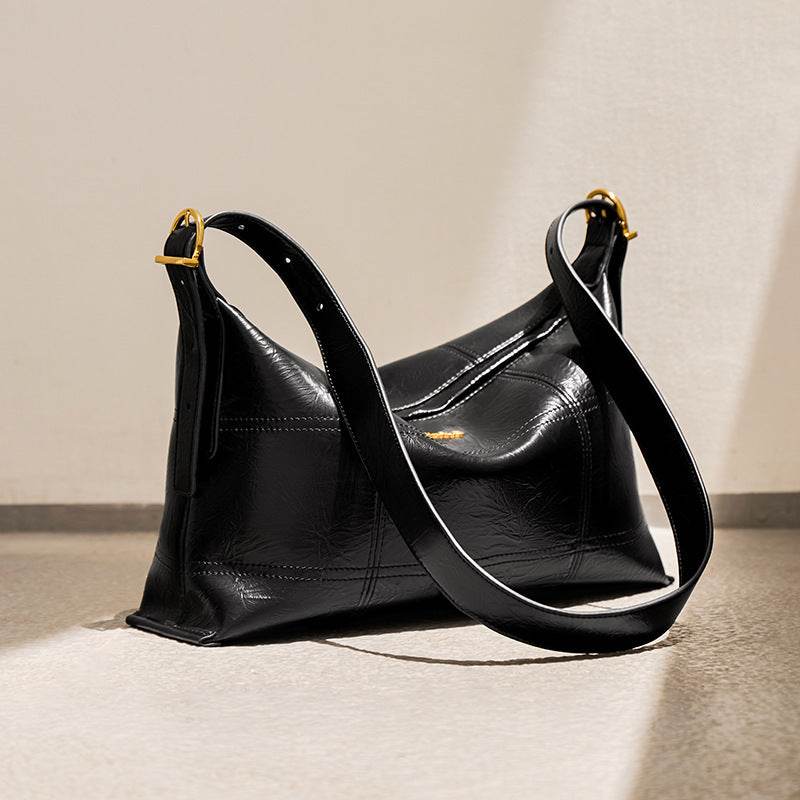 Capacity Underarm Soft Surface Commuter Tote All-match Crossbody Shoulder Bag - Velora
