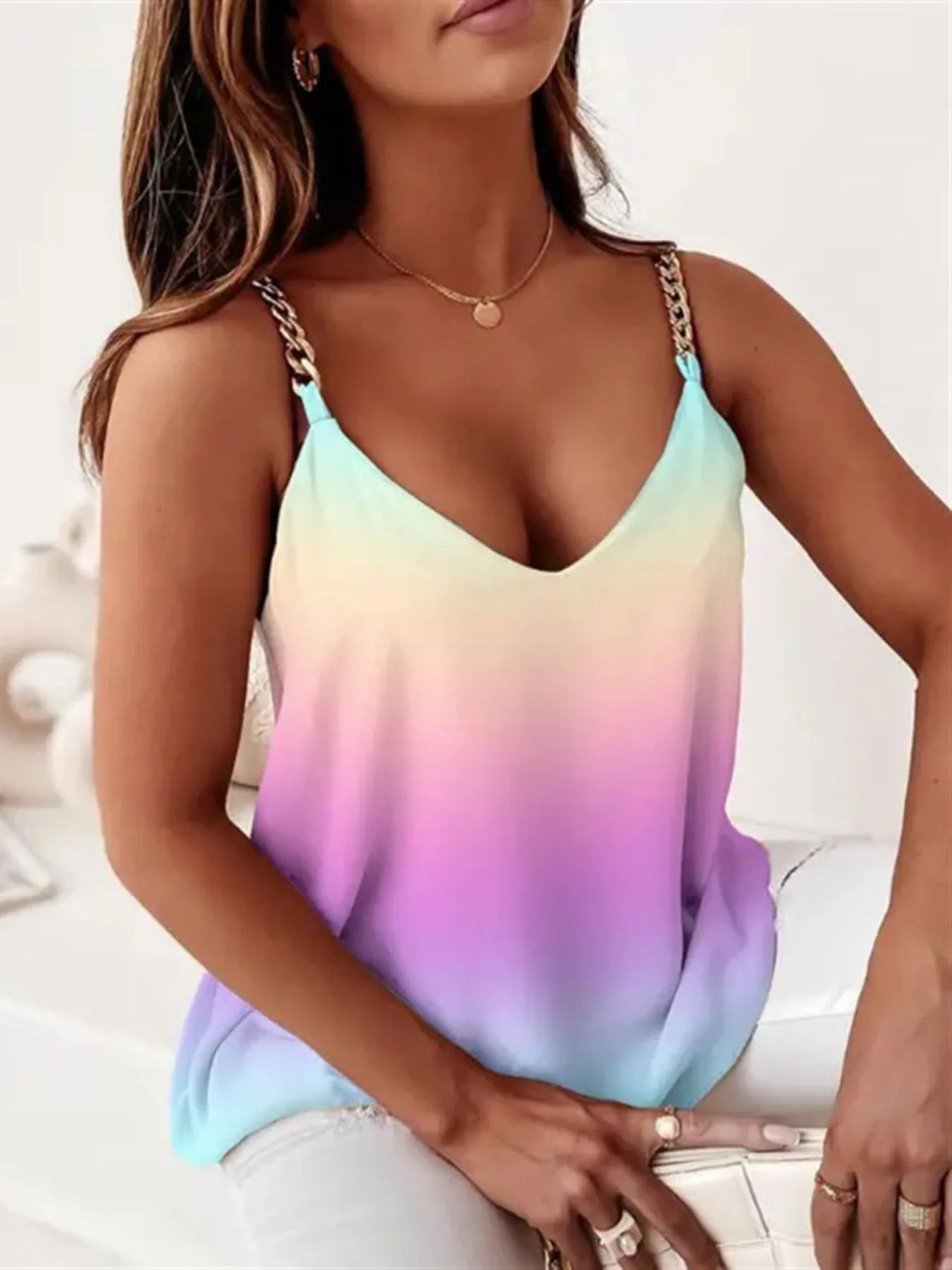 Chain Strap V-Neck Tank Top - Velora