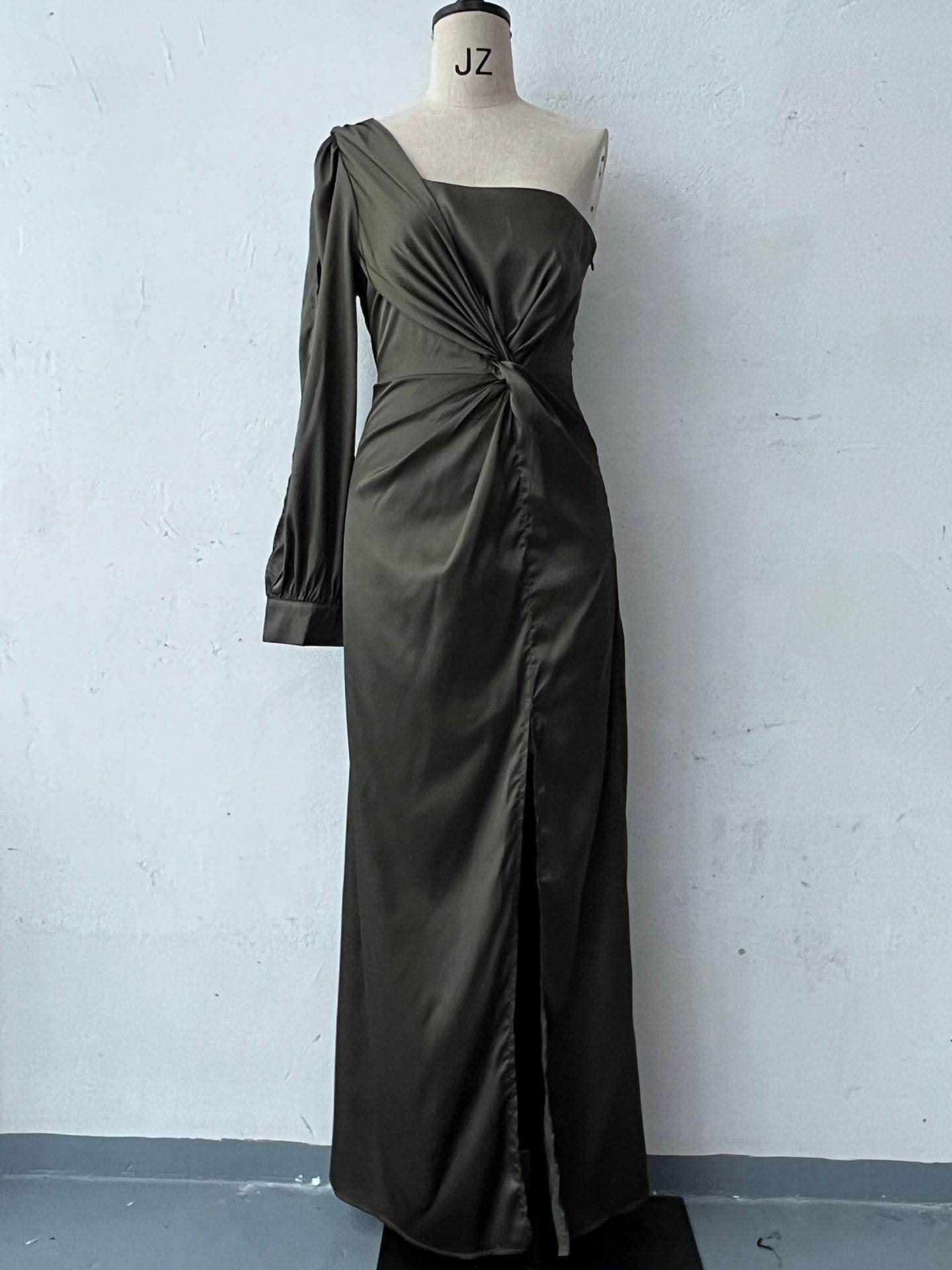 Women's One-shoulder Split Dress Ins Fashion Long-sleeved Slim Long Dresses Party Evening Clothing - Velora