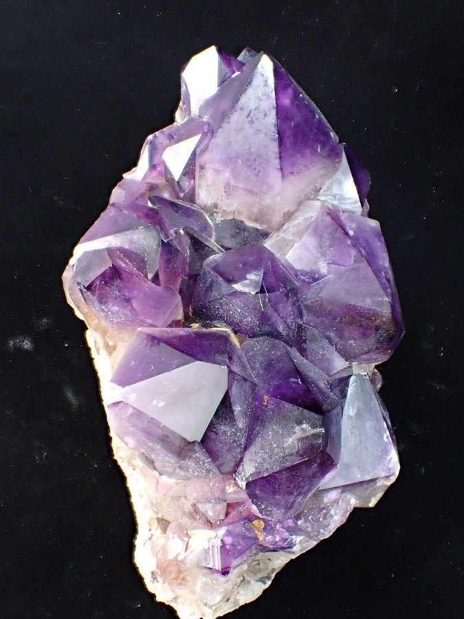 Congo Amethyst Cluster with Zoning and Clarity – 2.97 kg, 8.5 x 5.5in.