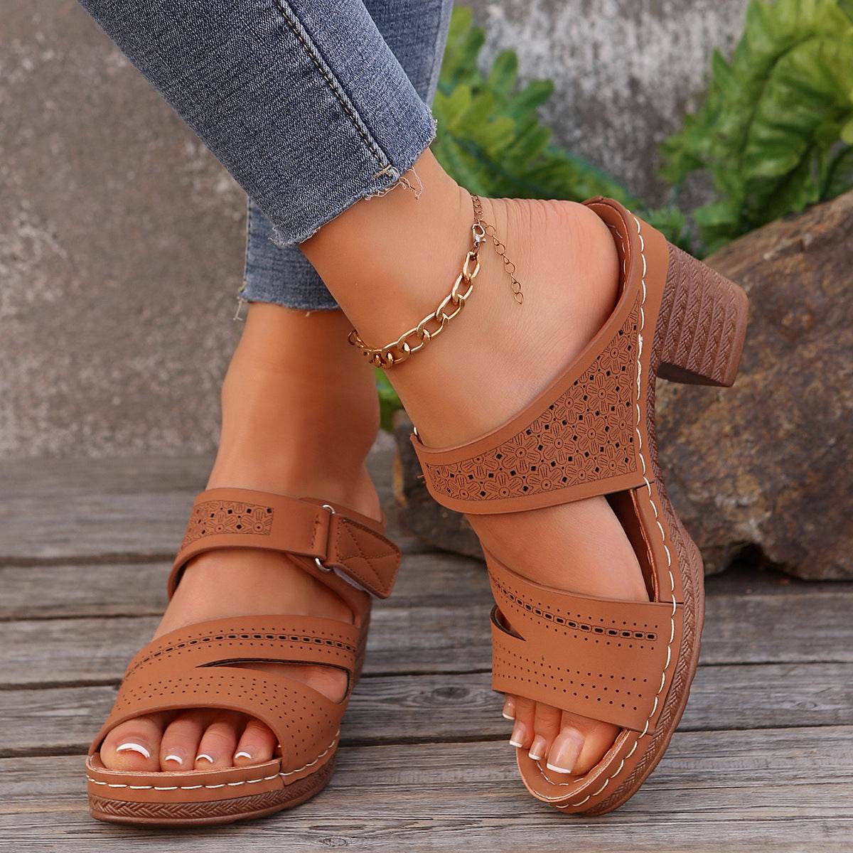 Square-heeled Peep-toe Slides Shoes Summer Casual Chunky Heel Sandals Solid Color Slippers - Velora