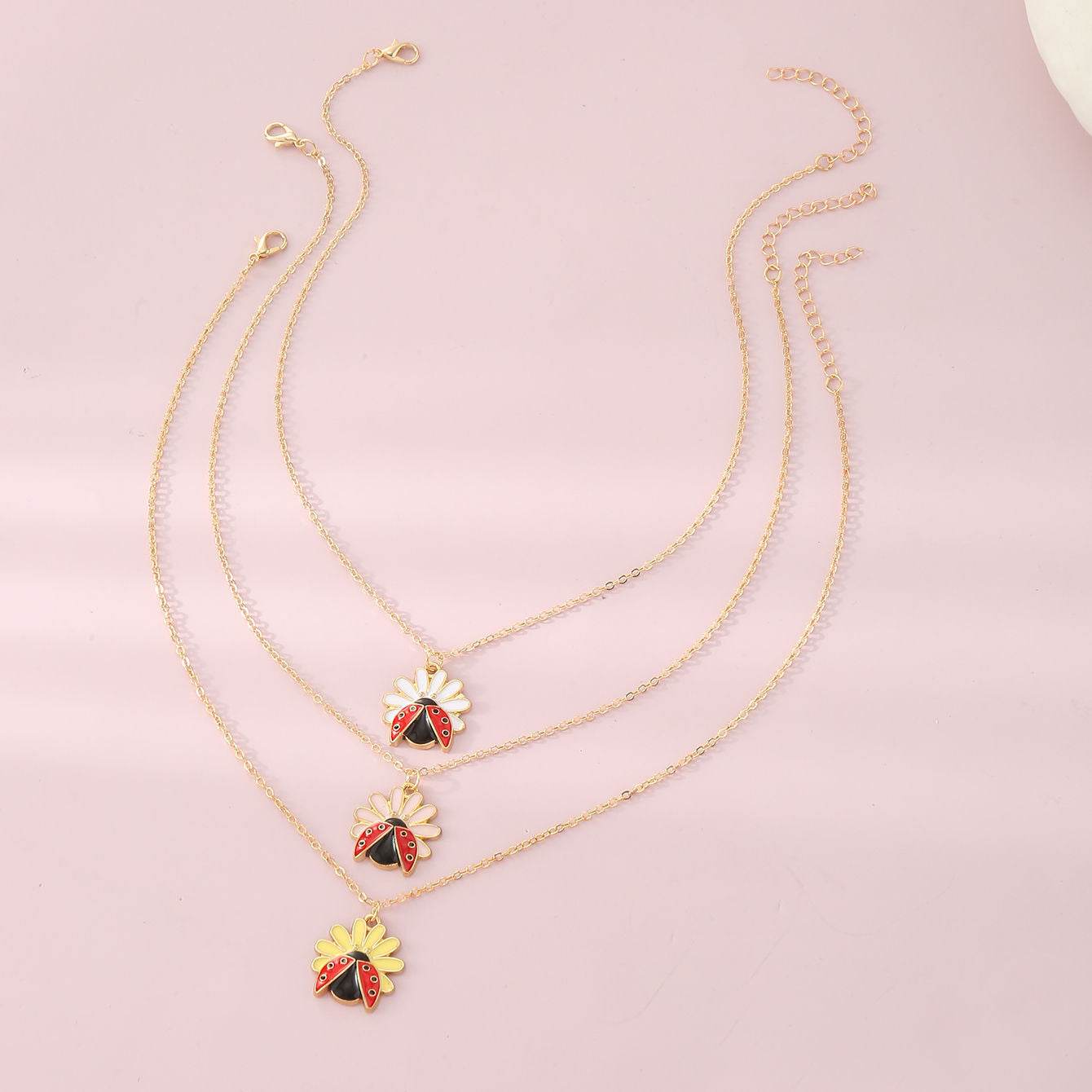 Children's Jewelry Pastoral Style Flower Ladybug Necklace Cute Cartoon Seven-spot Ladybug Pendant - Velora