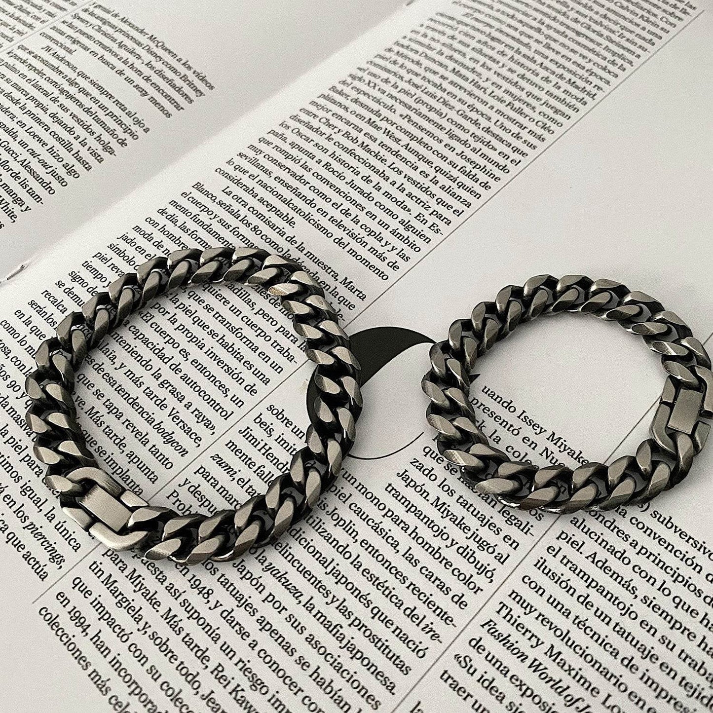 Making Vintage Hong Kong Style Bracelets - Velora