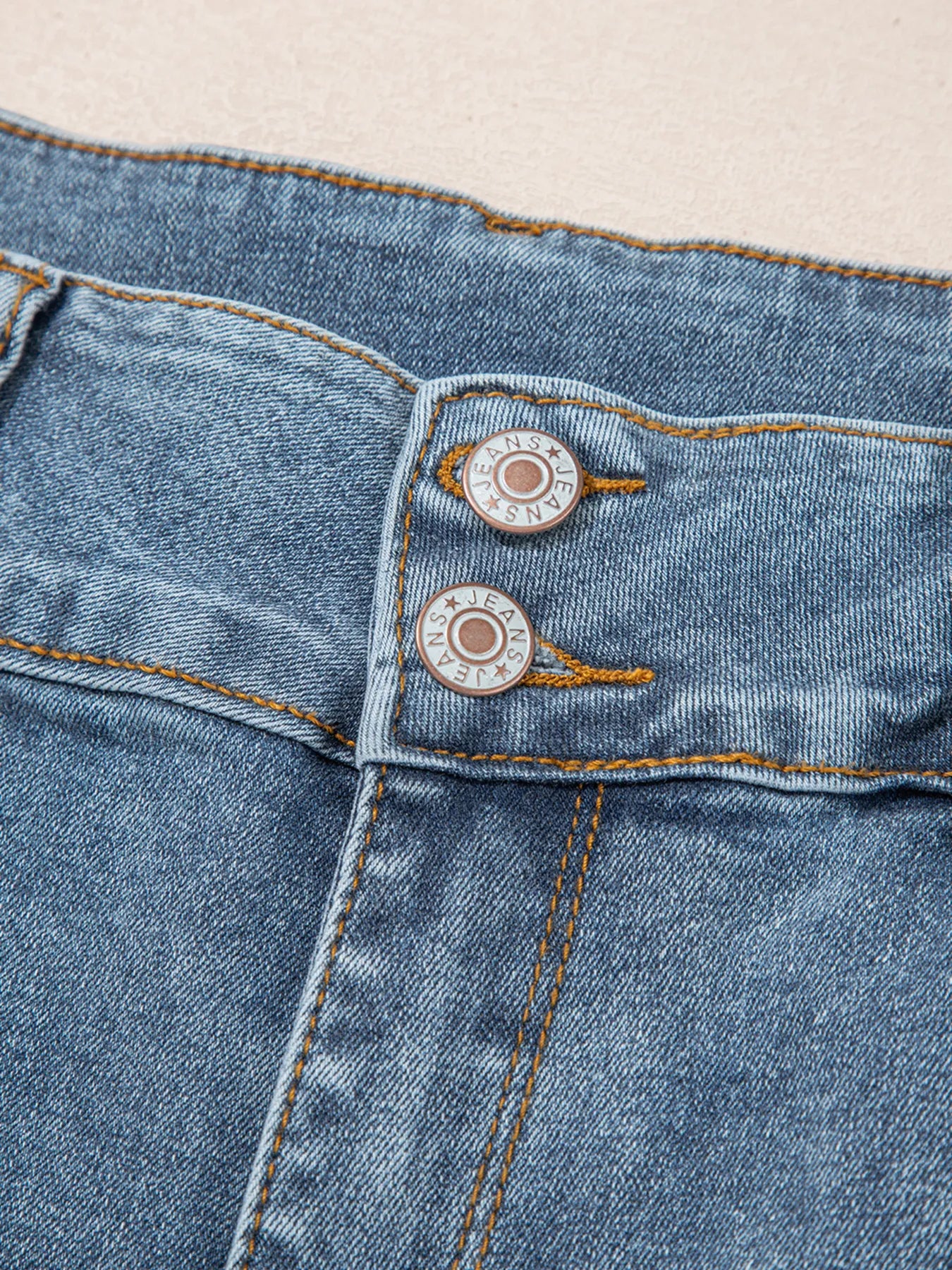 High-Waisted Flare Jeans with Seam Detail - Velora