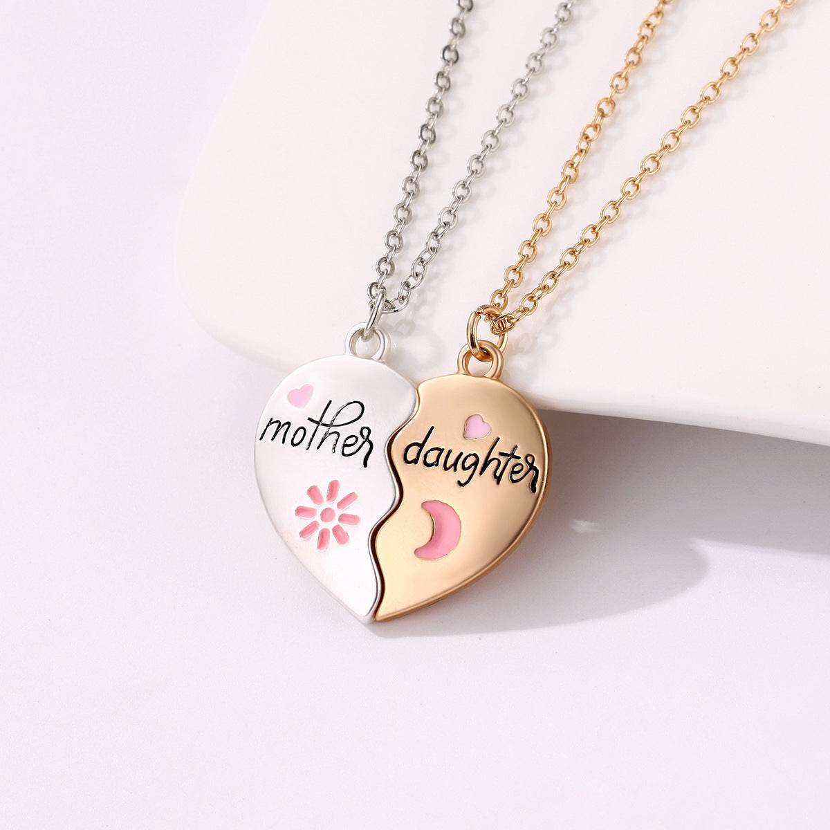 2PCS Set Jewelry Mother Daughter Necklace Matching Heart Magnetic Pendant Fashion Gifts For Mother's Day - Velora