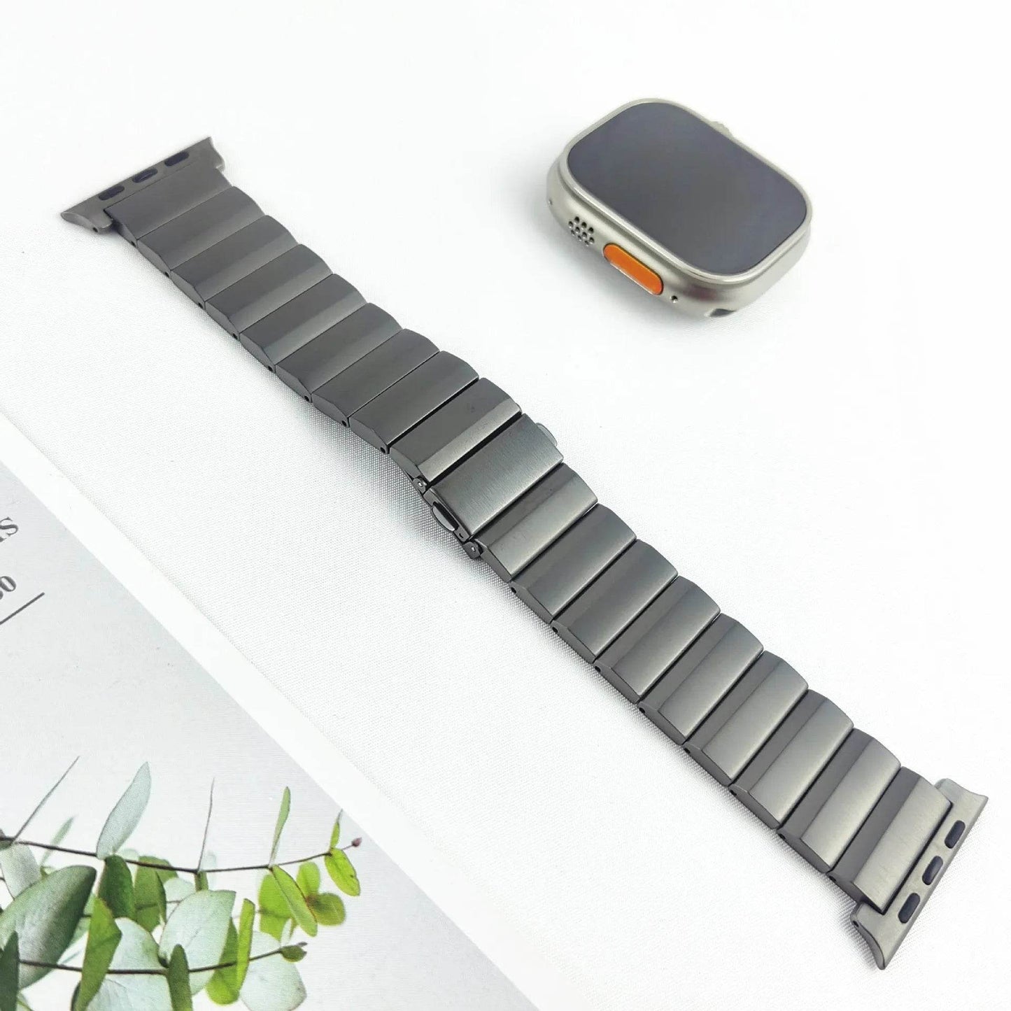 Large Particle Titanium Alloy Watch Strap - Velora